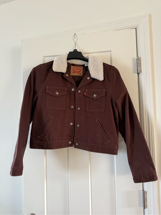 Levi's Jackets & Blazers - Levi's Women's Brown Sherpa Collar Cropped Jacket